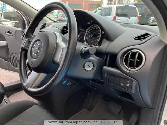 mazda demio 2012 TE1075 image 2