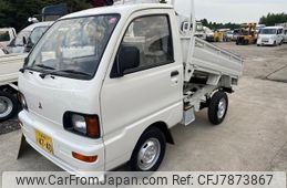 mitsubishi-minicab-truck-1995-3650-car_e38f5d5a-70e3-4923-be7a-8d439bc82e75
