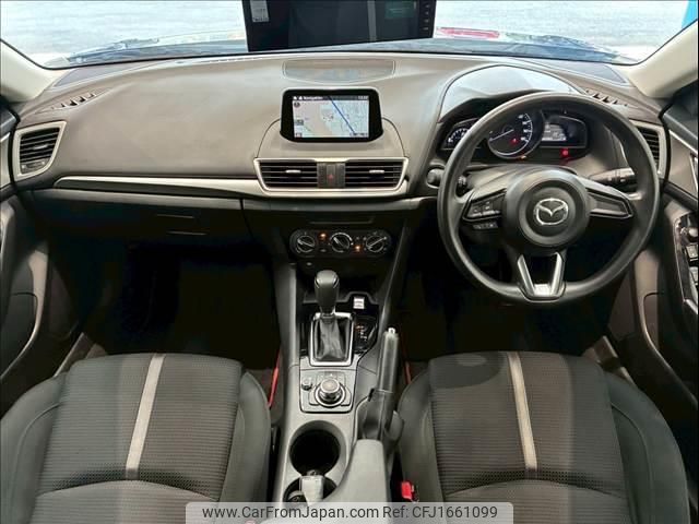 mazda axela 2016 CFJ1661099 image 2