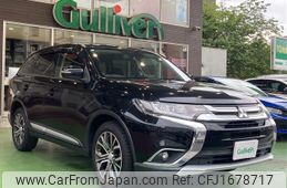 mitsubishi outlander 2016 CFJ1678717