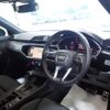 audi q3 2023 CFJ1691758 image 3