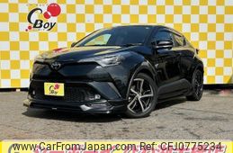 toyota c-hr 2019 -TOYOTA--C-HR NGX10--2012679---TOYOTA--C-HR NGX10--2012679-