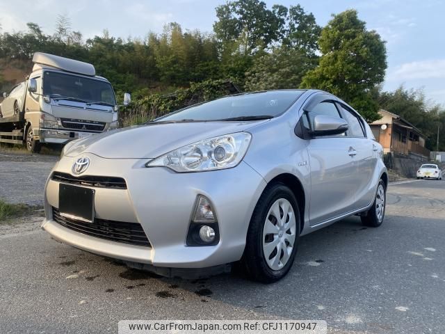 toyota aqua 2013 quick_quick_DAA-NHP10_NHP10-2188845 image 1