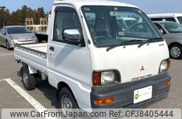 mitsubishi-minicab-truck-1997-2500-car_e3a29921-b974-4d9c-8cc0-2165cb266cf5