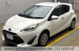 toyota aqua 2019 CFJ1456347
