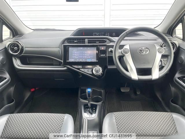 toyota aqua 2015 quick_quick_NHP10_NHP10-2431327 image 2