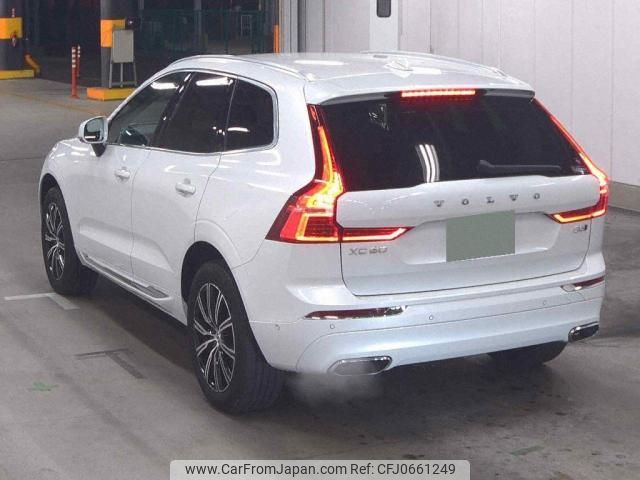 volvo xc60 2021 quick_quick_5AA-UB420TXCM_YV1UZL1MCM1811022 image 2