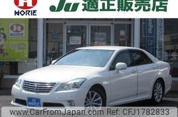 toyota crown 2011 CFJ1782833