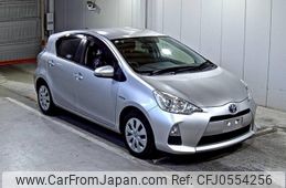 toyota aqua 2014 -TOYOTA--AQUA NHP10-6318525---TOYOTA--AQUA NHP10-6318525-