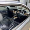 bmw 3-series 2010 -BMW--BMW 3 Series ABA-KG35--WBAKG72090E397184---BMW--BMW 3 Series ABA-KG35--WBAKG72090E397184- image 3