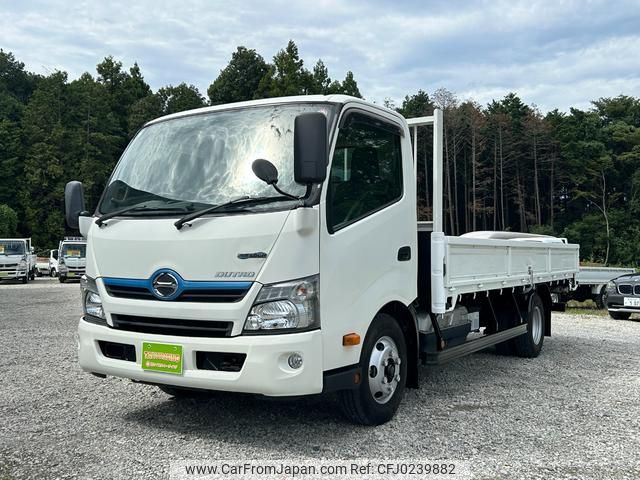 hino dutro 2016 GOO_NET_EXCHANGE_0561411A30240922W001 image 1