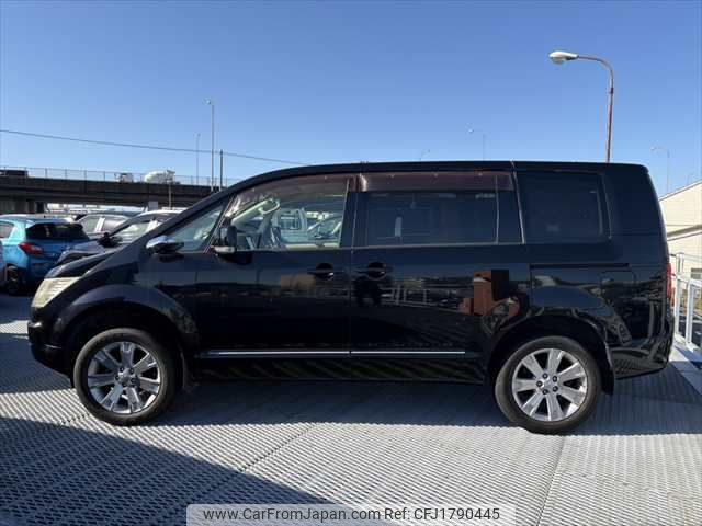 mitsubishi delica-d5 2010 CFJ1790445 image 2