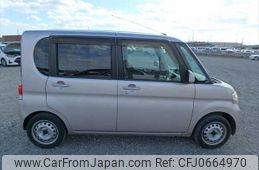 daihatsu tanto 2010 NIKYO_SS51369