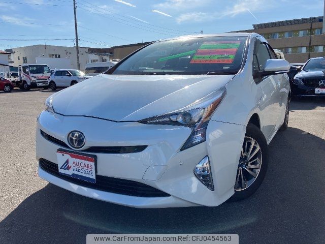 toyota prius 2016 -TOYOTA 【函館 330ﾂ2825】--Prius ZVW55--8007138---TOYOTA 【函館 330ﾂ2825】--Prius ZVW55--8007138- image 1