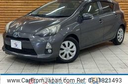 toyota aqua 2012 CFJ1821493