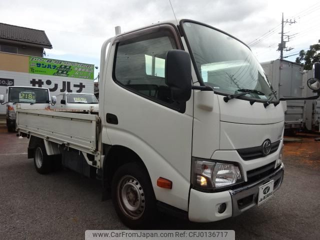 toyota dyna-truck 2017 GOO_NET_EXCHANGE_0501894A30240823W001 image 1