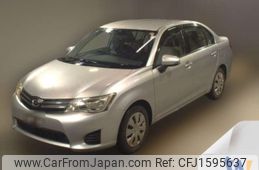 toyota corolla-axio 2013 CFJ1595637