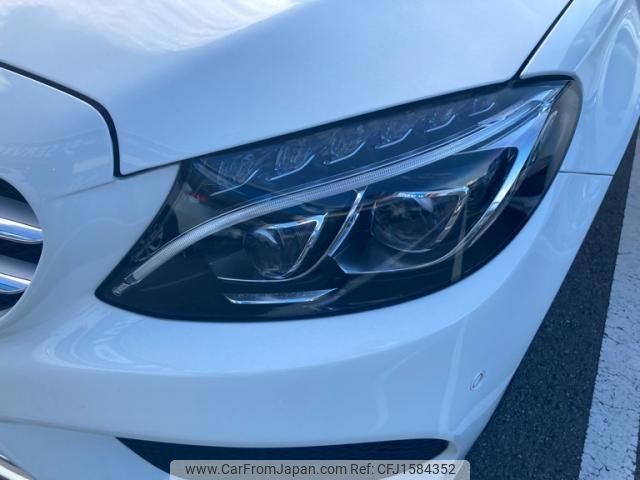 mercedes-benz c-class 2017 CFJ1584352 image 2