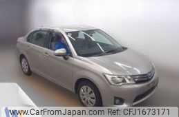 toyota corolla-axio 2013 CFJ1673171