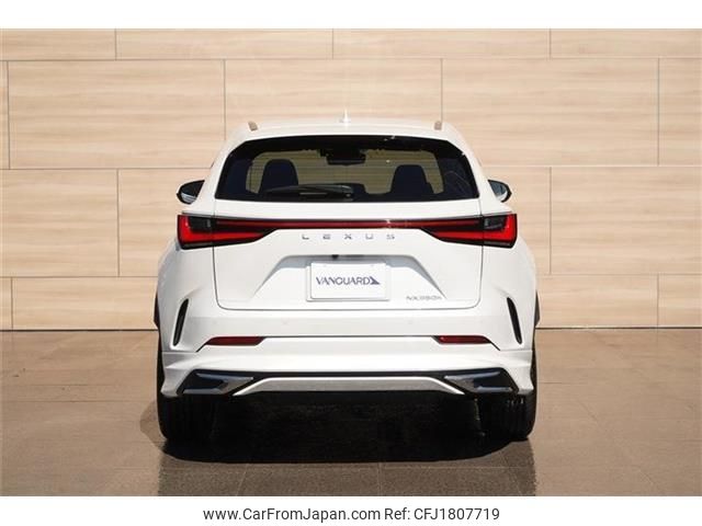 lexus nx 2023 CFJ1807719 image 2