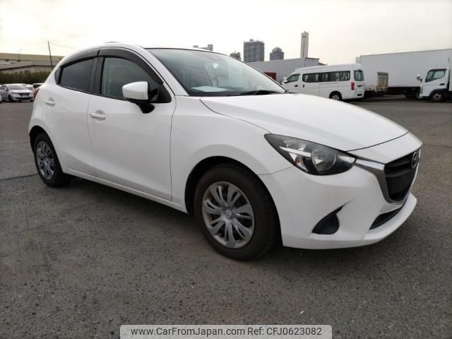 mazda demio 2018 quick_quick_DBA-DJ3FS_DJ3FS-520468 image 2