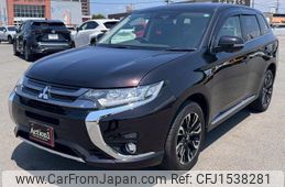 mitsubishi outlander-phev 2017 CFJ1538281