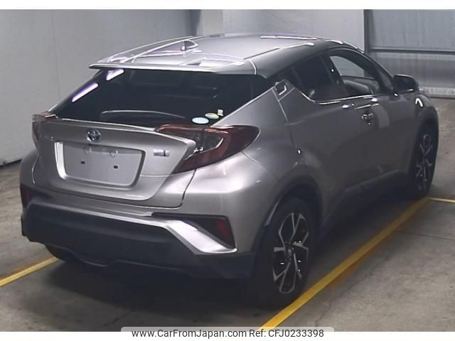 toyota c-hr 2018 quick_quick_DAA-ZYX10_2131330 image 2