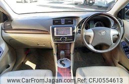 toyota premio 2012 504928-926671