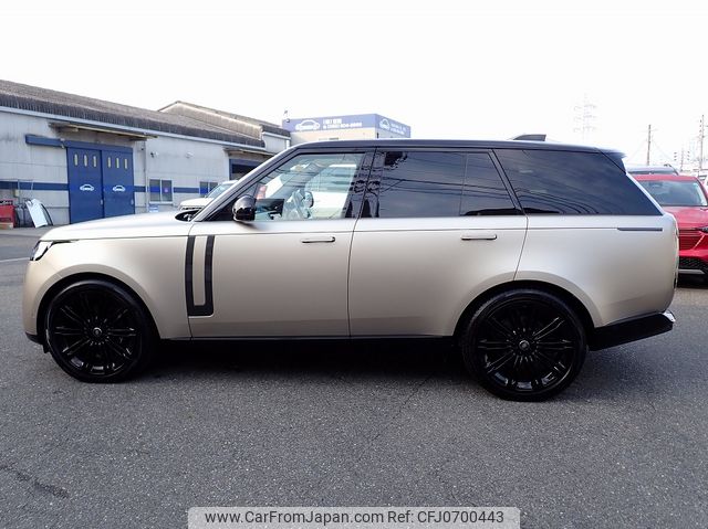 land-rover range-rover 2023 25521711 image 2