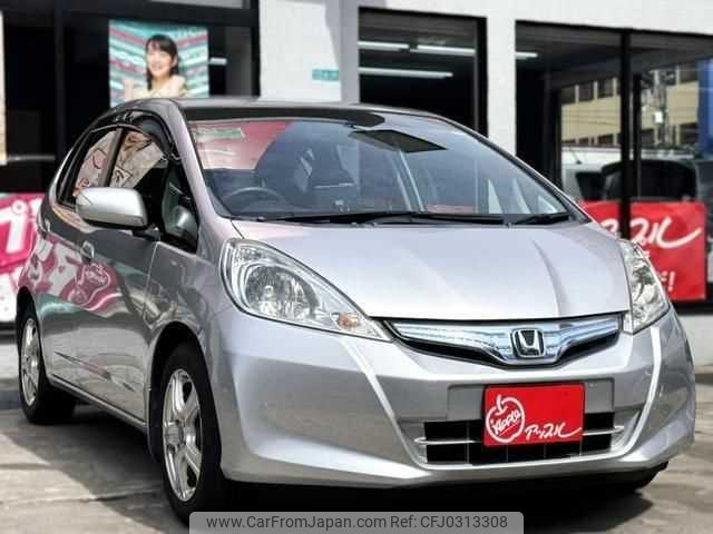 honda fit-hybrid 2011 TE1088 image 2