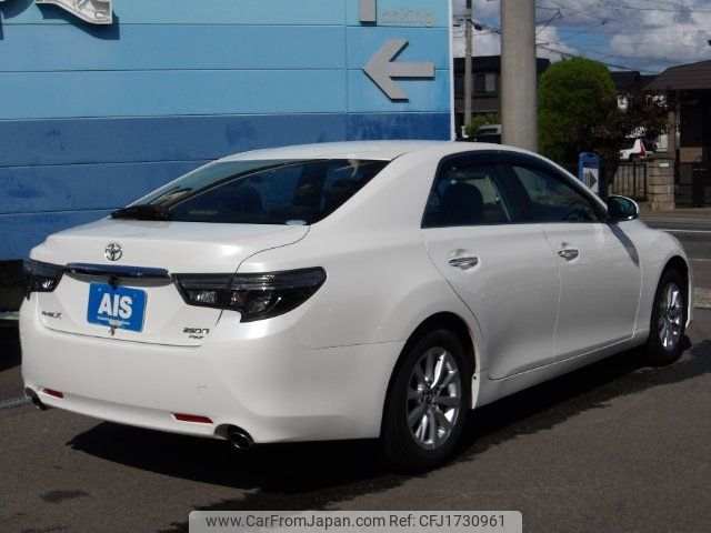 toyota mark-x 2019 CFJ1730961 image 2