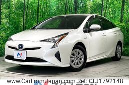 toyota prius 2017 CFJ1792148