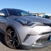 toyota c-hr 2017 REALMOTOR_N2024100361F-21 image 2