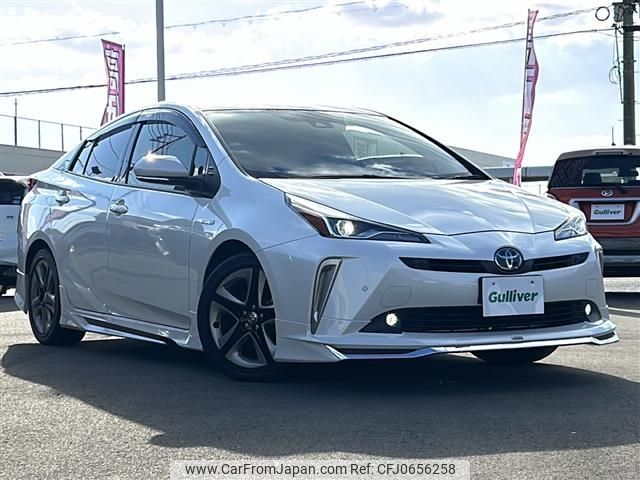 toyota prius 2019 -TOYOTA--Prius DAA-ZVW51--ZVW51-6134697---TOYOTA--Prius DAA-ZVW51--ZVW51-6134697- image 1