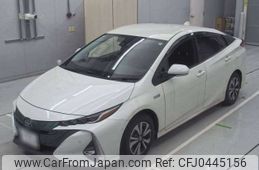 toyota prius-phv 2017 -TOYOTA 【名古屋 305ﾑ 331】--Prius PHV DLA-ZVW52--ZVW52-3017156---TOYOTA 【名古屋 305ﾑ 331】--Prius PHV DLA-ZVW52--ZVW52-3017156-