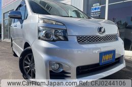 toyota voxy 2011 GOO_JP_700030018430240923001