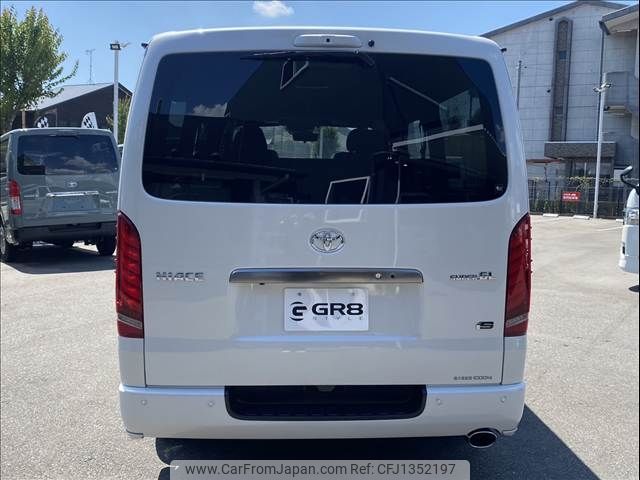 toyota hiace-van 2025 CFJ1352197 image 2