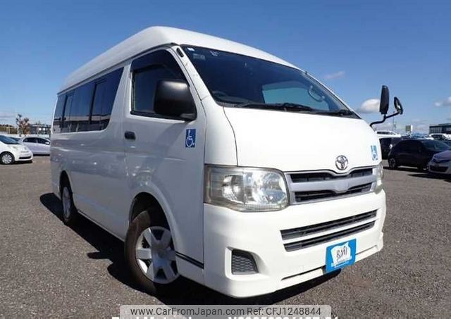 toyota regiusace-van 2012 646828-N2025020115F-21 image 1