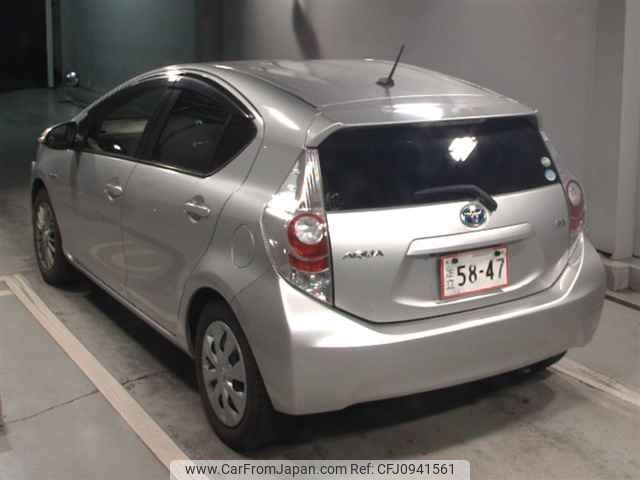 toyota aqua 2013 -TOYOTA--AQUA NHP10-2222421---TOYOTA--AQUA NHP10-2222421- image 2