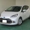 toyota aqua 2022 -TOYOTA--AQUA 6AA-MXPK11--MXPK11-2063517---TOYOTA--AQUA 6AA-MXPK11--MXPK11-2063517- image 1