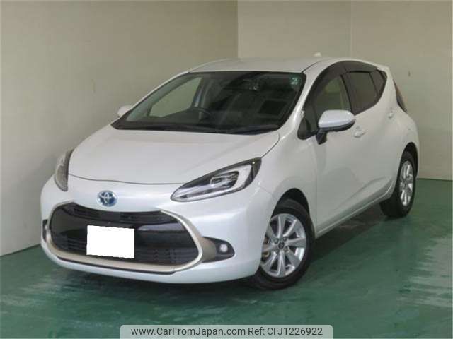 toyota aqua 2022 -TOYOTA--AQUA 6AA-MXPK11--MXPK11-2063517---TOYOTA--AQUA 6AA-MXPK11--MXPK11-2063517- image 1