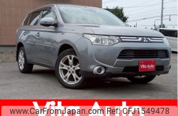 mitsubishi outlander 2013 CFJ1549478