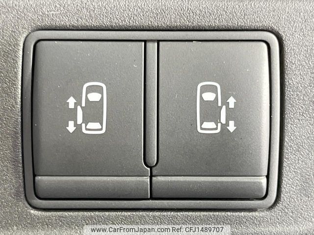 nissan serena 2017 CFJ1489707 image 2