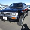 toyota hilux 1995 AUTOSERVER_F6_1988_155 image 1