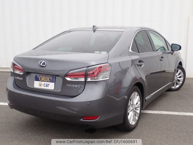 lexus hs 2018 CFJ1600691 image 2