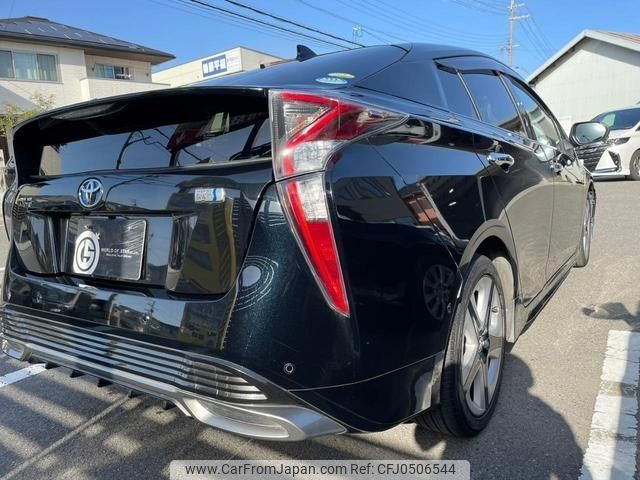 toyota prius 2015 quick_quick_ZVW51_ZVW51-6001347 image 2