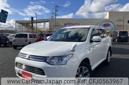 mitsubishi outlander-phev 2013 -MITSUBISHI--Outlander PHEV DLA-GG2W--GG2W-0006316---MITSUBISHI--Outlander PHEV DLA-GG2W--GG2W-0006316-