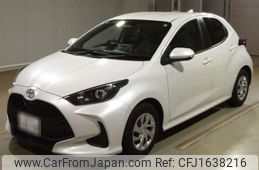 toyota yaris 2024 CFJ1638216