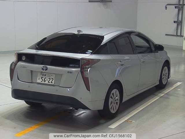 toyota prius 2017 CFJ1568102 image 2