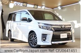 toyota voxy 2017 -TOYOTA--Voxy DBA-ZRR80W--ZRR80-0318943---TOYOTA--Voxy DBA-ZRR80W--ZRR80-0318943-